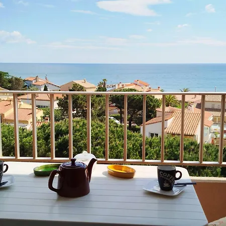 Lejlighed T2 Face Avec Parking A Deux Pas De La Et Des Commerces -4gal502 *